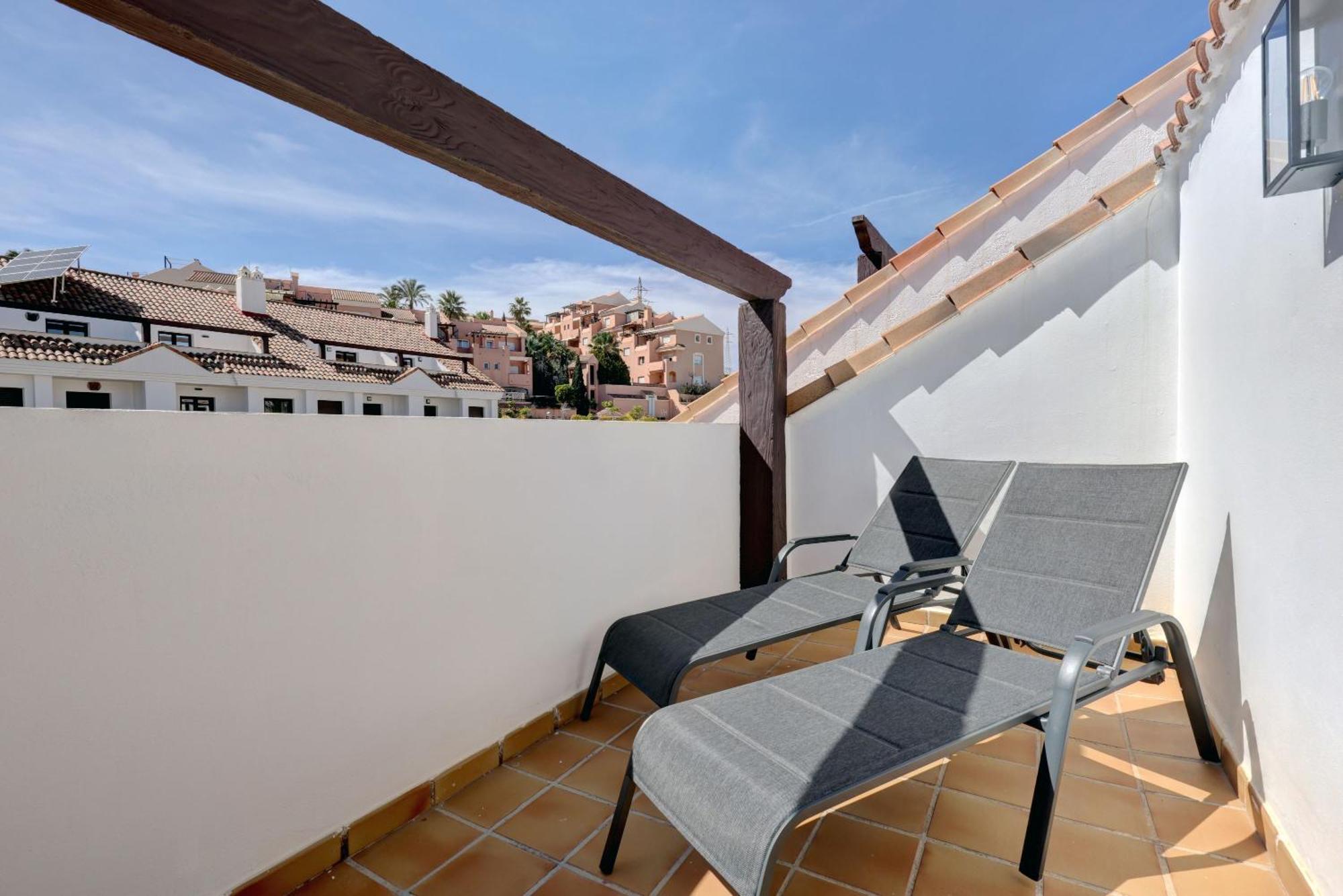 Spacious And Modern House In Riviera, Mijas, Costa Del Sol, 15min From Marbella Casa de Férias