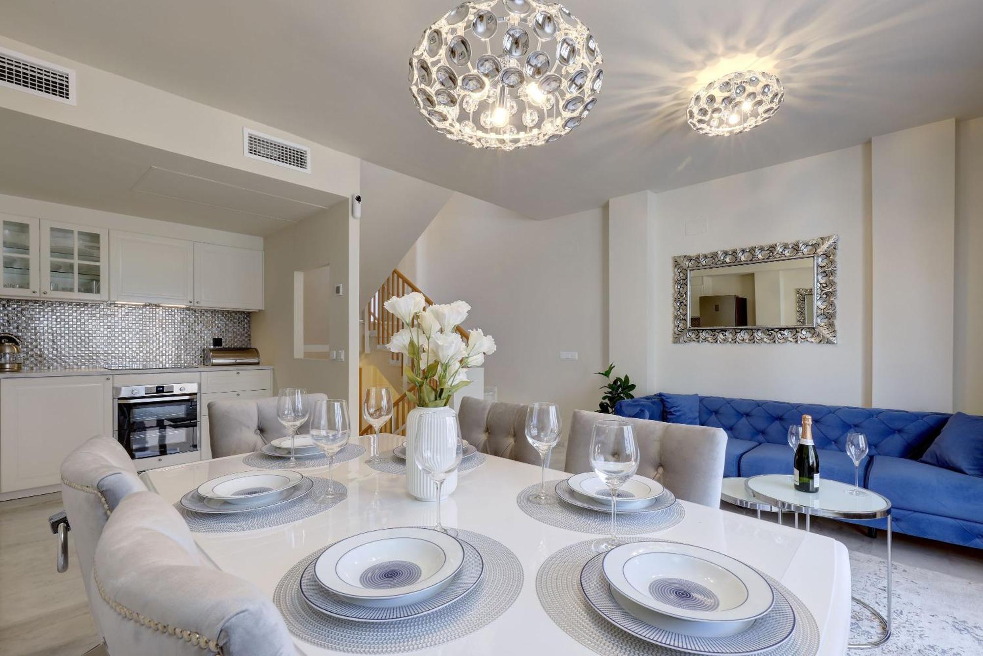 Spacious And Modern House In Riviera, Mijas, Costa Del Sol, 15min From Marbella Casa de Férias